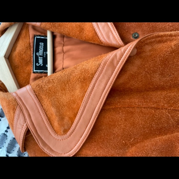 Beautiful burned orange sued and leather vintage Sant Angelo coat. - Picture 6 of 7